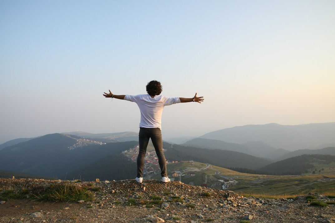 person achieving financial freedom